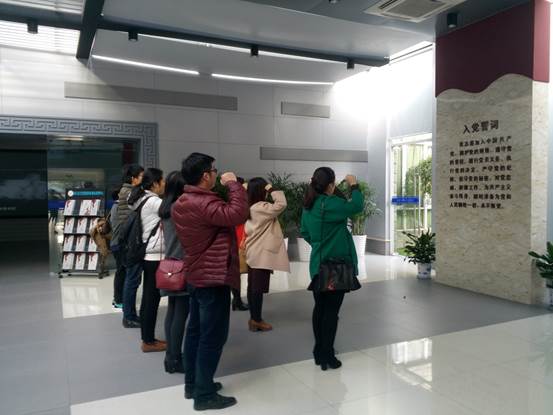 说明:C:\Users\hz\Documents\Tencent Files\695305583\FileRecv\IMG20151204141952.jpg